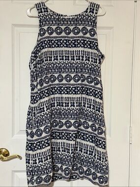 Tommy Bahama Navy and White Sleeveless Patterned Shift Dress